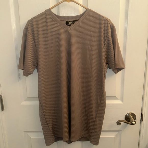 Men’s polyester v neck shirt - Picture 1 of 4